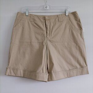 NWT Merona Womens Tan Beige High Rise Flat Front Contour Fit Chino Shorts Sz 14